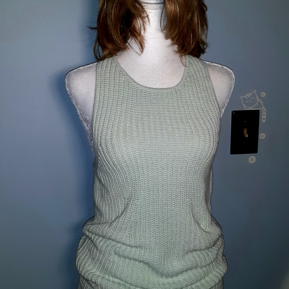 Women's Venus Sweater Halter - Picture 5 of 6